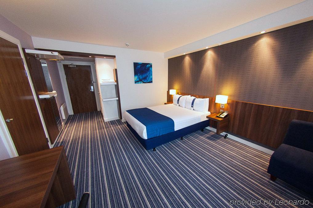 Holiday Inn Express Liverpool Hoylake, An Ihg Hotel Ngoại thất bức ảnh